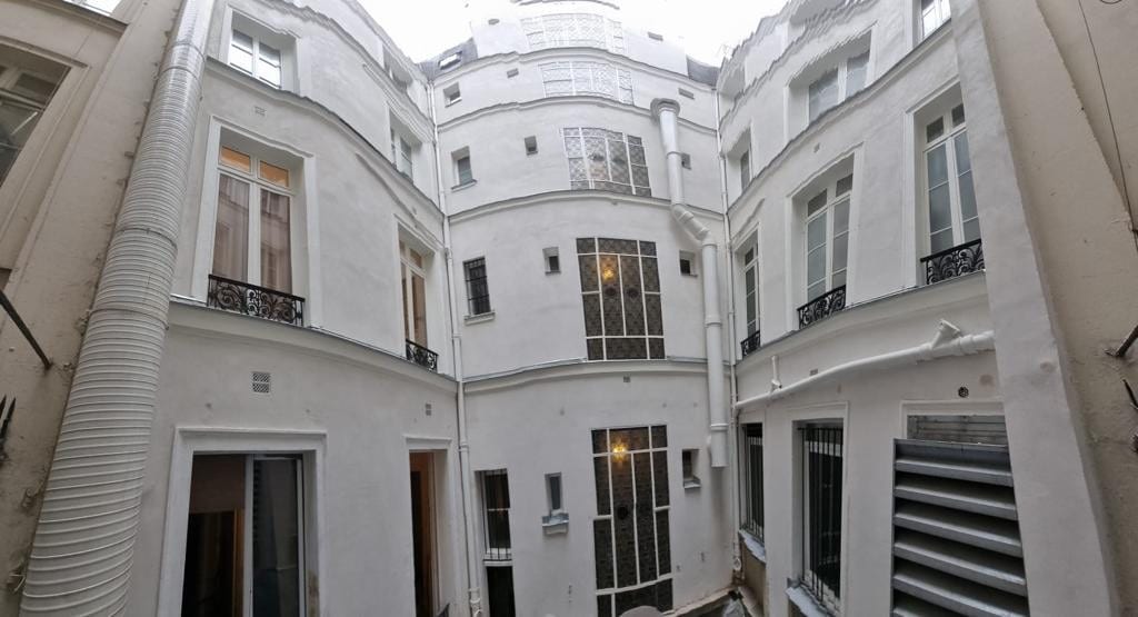 Ravalement chaux sable — Paris 75008