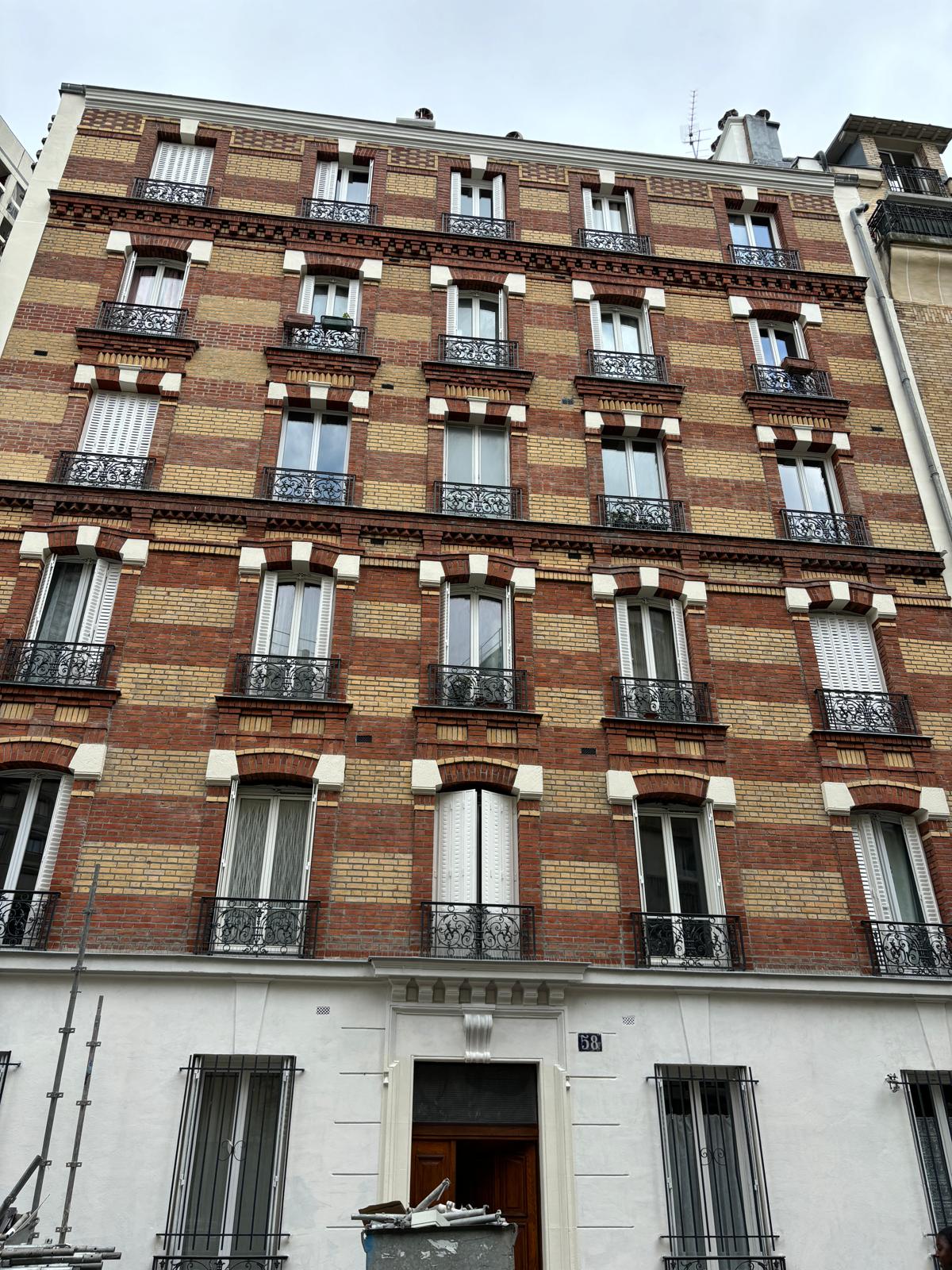 Travaux de ravalement sur brique